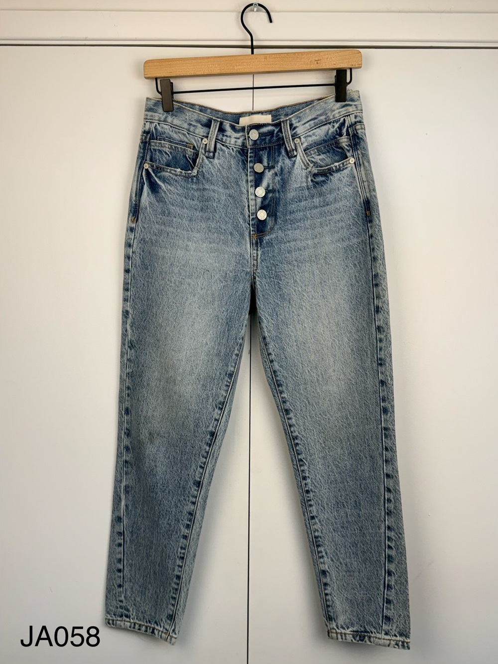 Habitual Mesa Verde Light Wash Button Fly Jeans 25